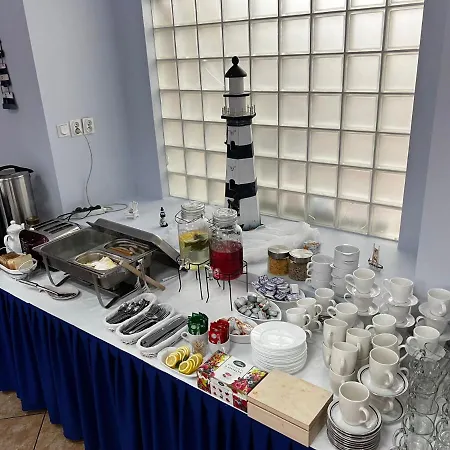 Hotel Dom Pracy Tworczej Polska Akademia Nauk *